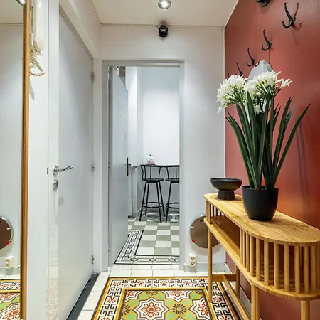 2 Bdr With Independent - Old Town Nice