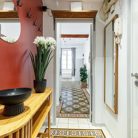 2 Bdr With Independent - Old Town * Nice