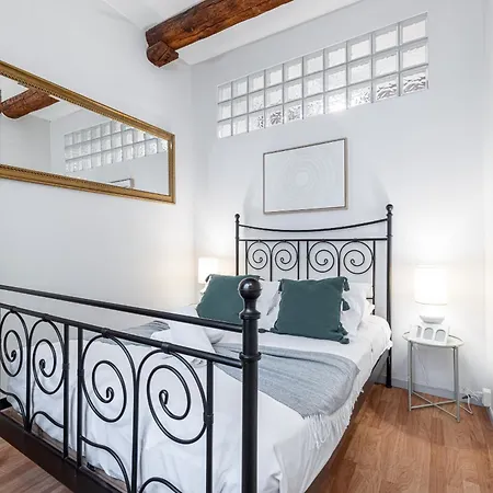 2 Bdr With Independent - Old Town *